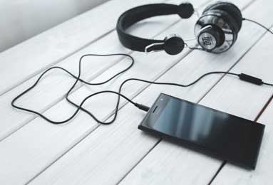 6-0！皇马神了，稳拿六连胜，创神奇纪录，姆巴佩冲金球，西甲122亿盛宴